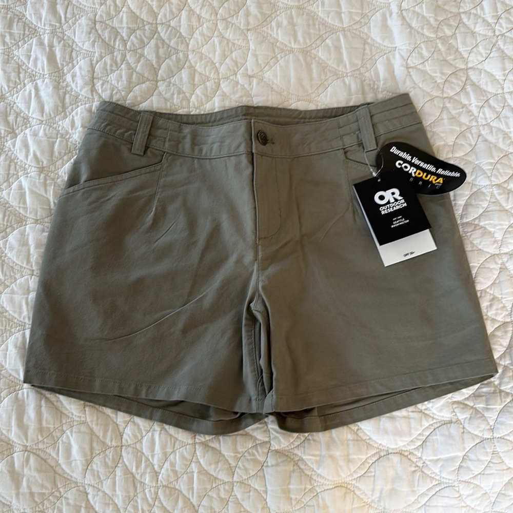NEW Outdoor Research Women’s Wadi Rum Shorts, Flint Size 10